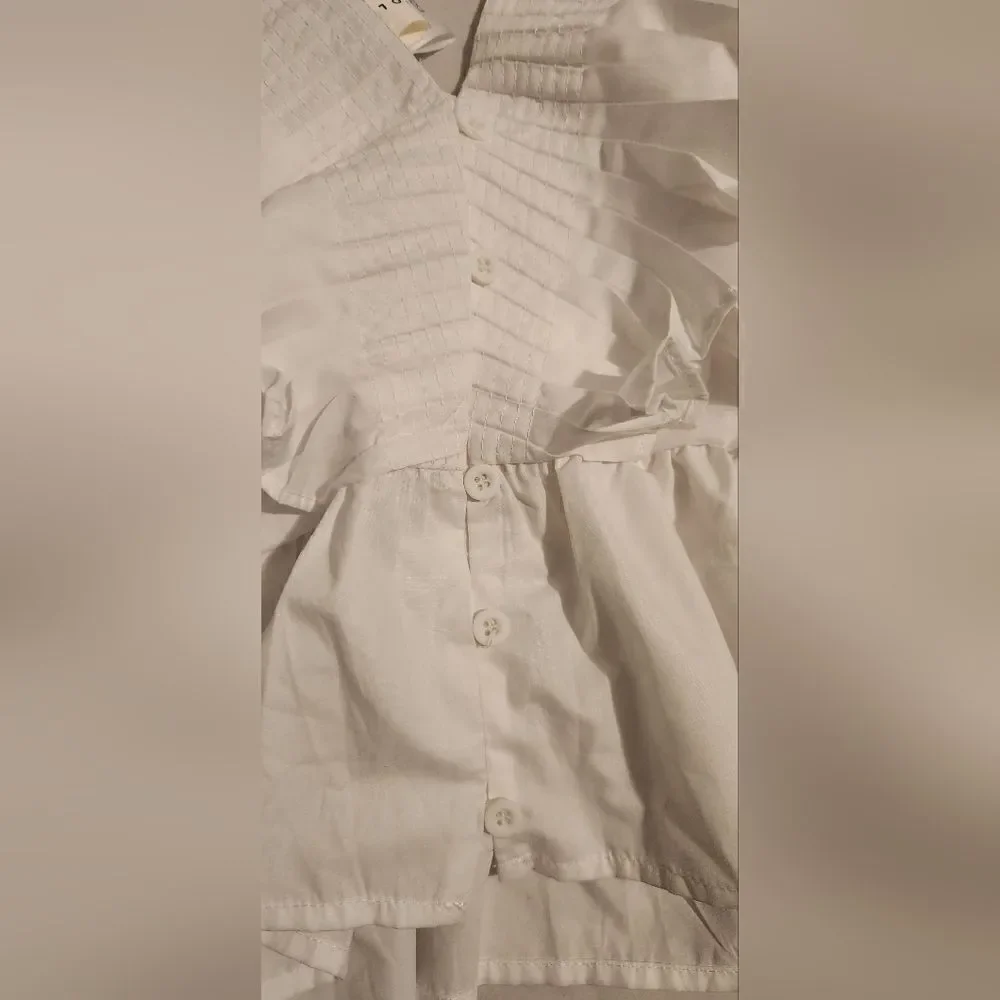 Par Violet V-neck Ruffle Peplum Top in White - Picture 4 of 13